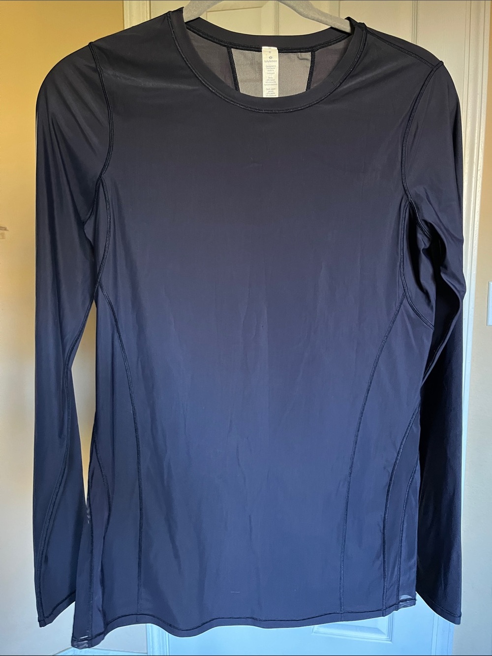 lululemon athletica navy long sleeve
